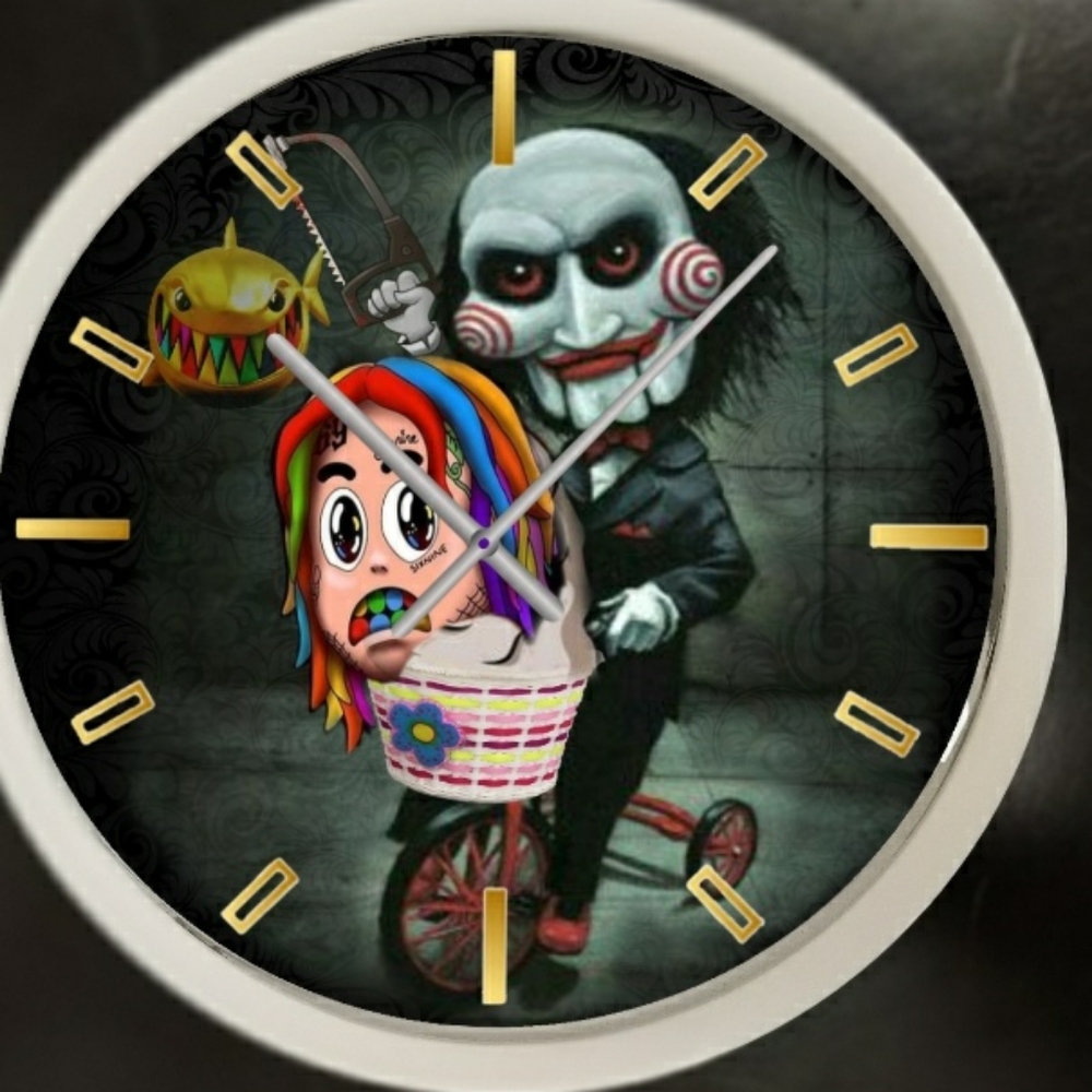 Tekashi saw shark clock - Picture 3 of 3